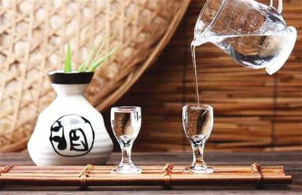 中秋酒禮丨月已滿，杯莫空，佳節(jié)有酒萬事足！509.jpg